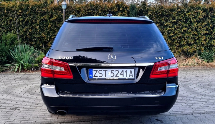 Mercedes-Benz Klasa E cena 45900 przebieg: 197000, rok produkcji 2010 z Andrychów małe 436